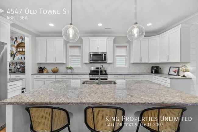 Photo - 4547 Old Towne St House