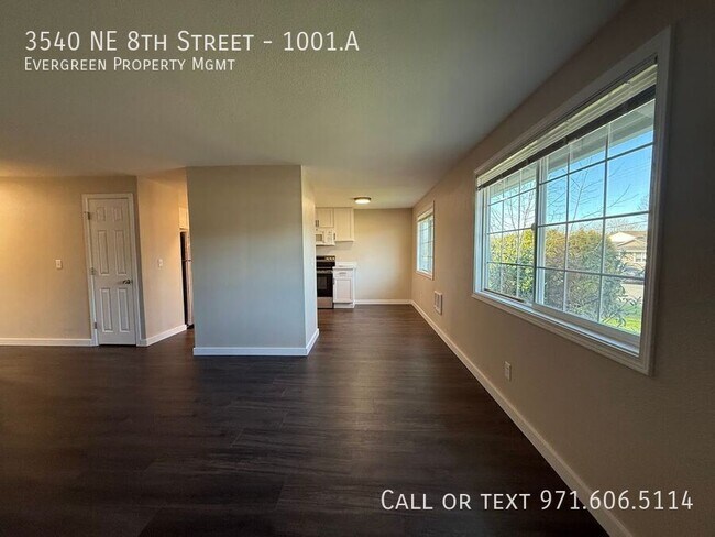 Foto del edificio - 3540 NE 8th St