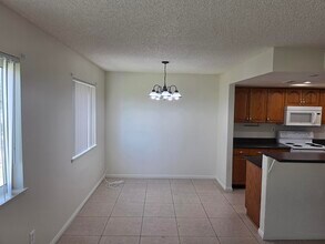 Building Photo - 72721 Willow St