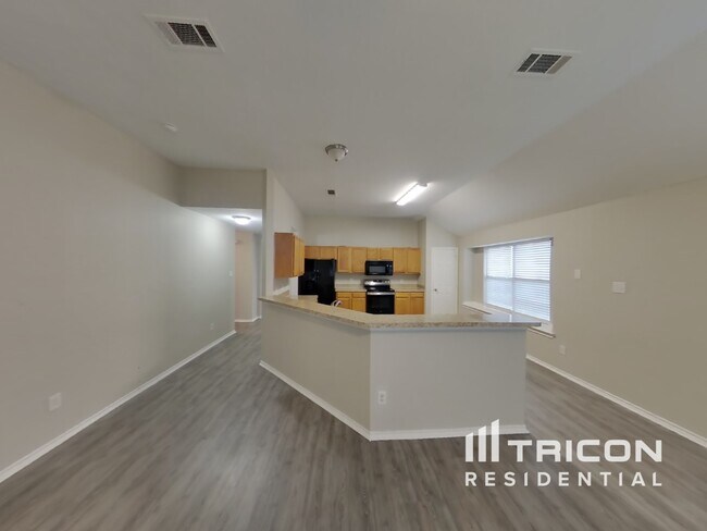 Foto del edificio - 1408 Jessica Ln