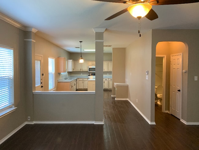 Photo - 11911 Dudleston House