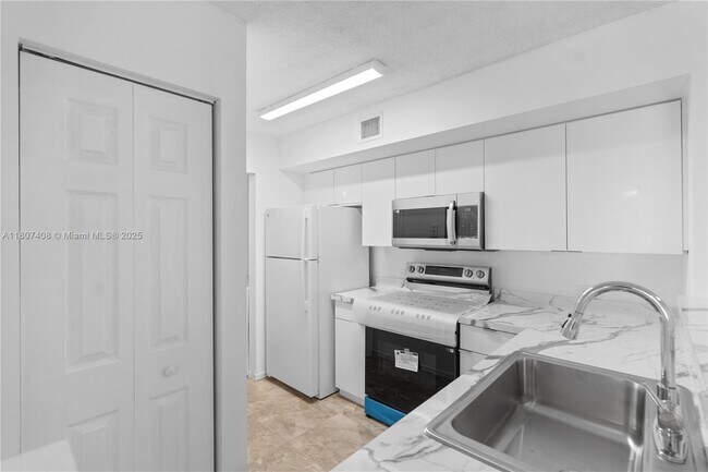 Building Photo - 11177 SW 8th St
