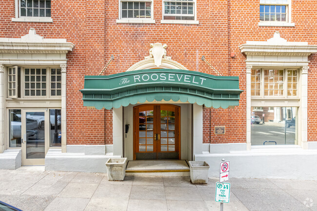 Entrance - Roosevelt Plaza Apartments