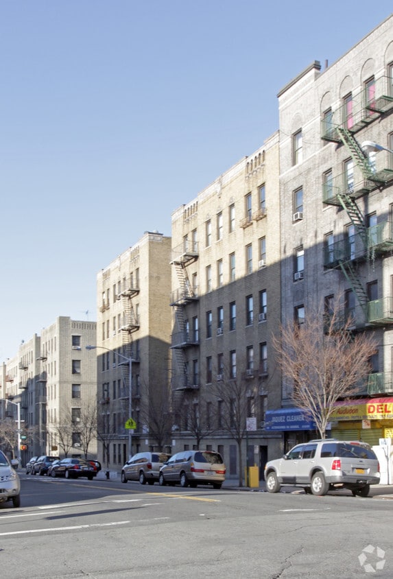 Building Photo - 480 Audubon Ave