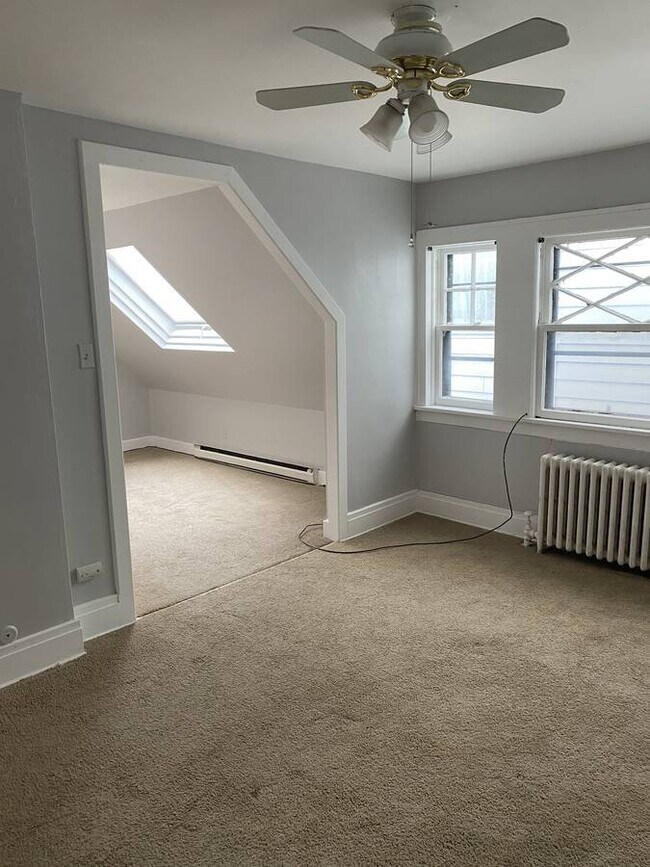 Foto del edificio - 405 Elmwood Ave
