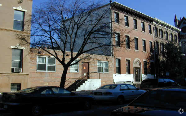 Building Photo - Glenwood Boarding Home