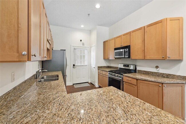 Foto del edificio - 1602 Elgin St