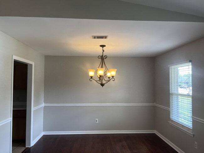 Building Photo - 1442 Harrier Hollow