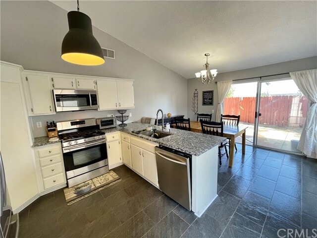 Building Photo - 12391 Blazing Star Ct