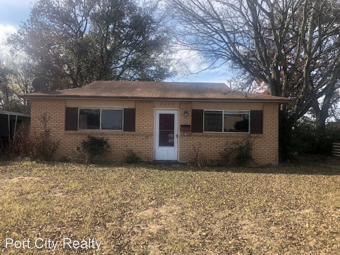 Primary Photo - 2 br, 1 bath House - 4402 Westwood Park Dr