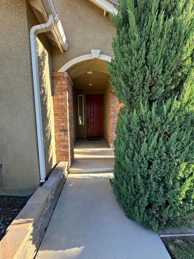 Foto del edificio - 3521 Buckingham Ave