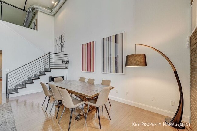 Building Photo - 11441 Allerton Park Dr