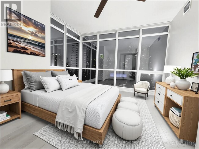 Building Photo - 15 Fort York Blvd