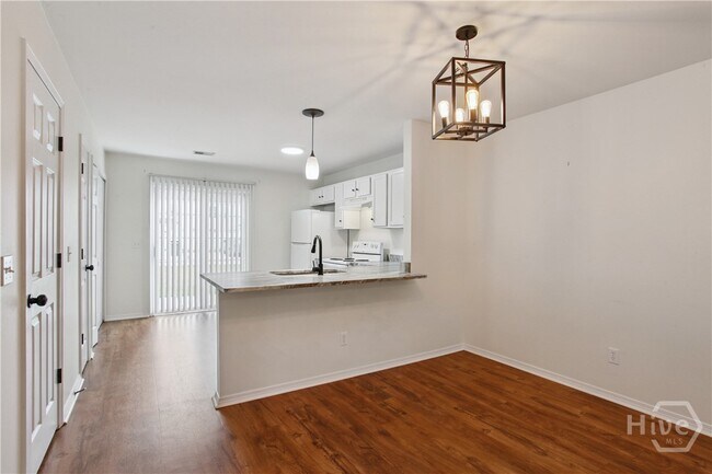 Foto del edificio - 84 Fairgreen St