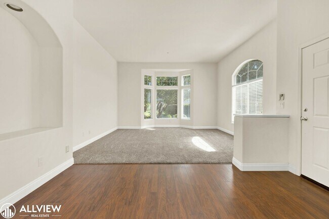 Building Photo - 3 br, 2 bath House - 2103 View Crest Glen