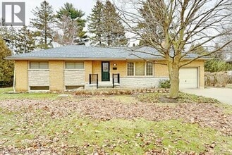 Building Photo - 646 Iroquois Ave