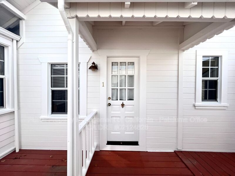 1 Douglas St, Petaluma, CA 94952 House Rental in Petaluma, CA
