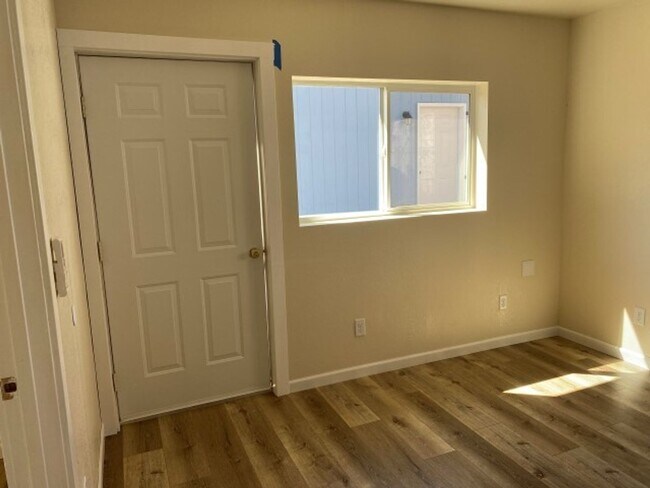 Foto del edificio - M343/345