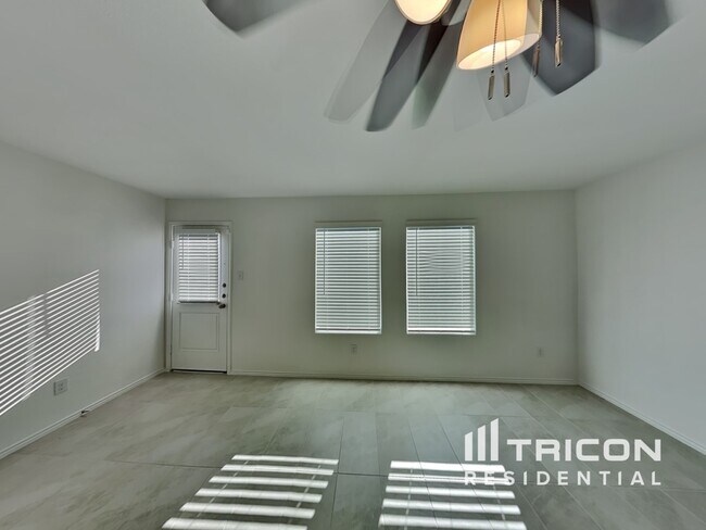 Building Photo - 1801 Courage Creek Crandall TX