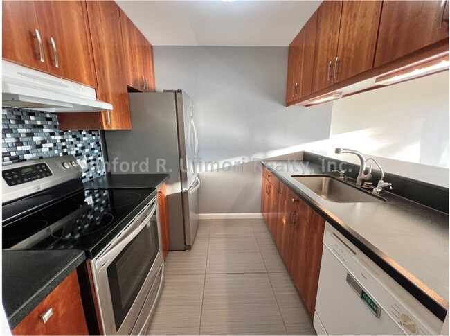 Building Photo - koa5b