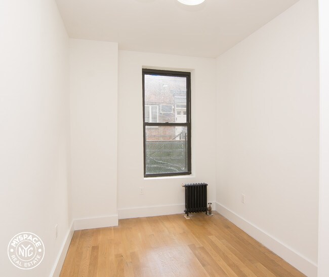 Building Photo - 1202 Avenue K