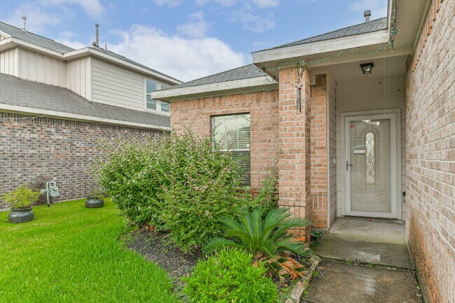 Foto del edificio - Beautiful 4-Bedroom, 2-Bath Home in Bay Co...