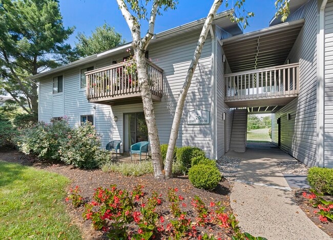 Building Photo - Quail Ridge Apartments