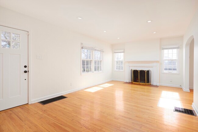 Foto del edificio - 208 S Clark St
