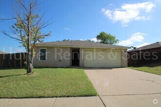 Building Photo - 3405 Westview Dr