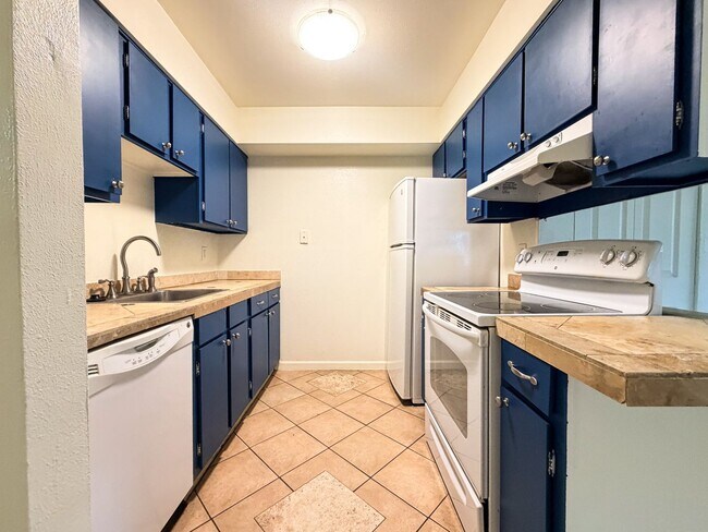 Foto del edificio - 5995 W Hampden Ave