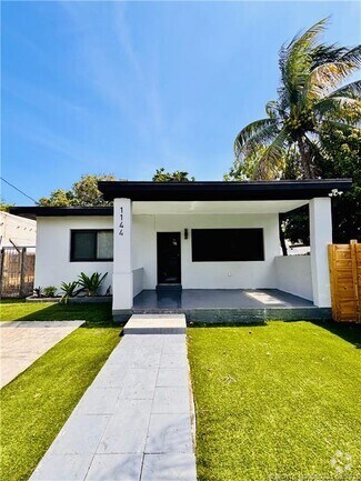 Building Photo - 1144 NW 30th St