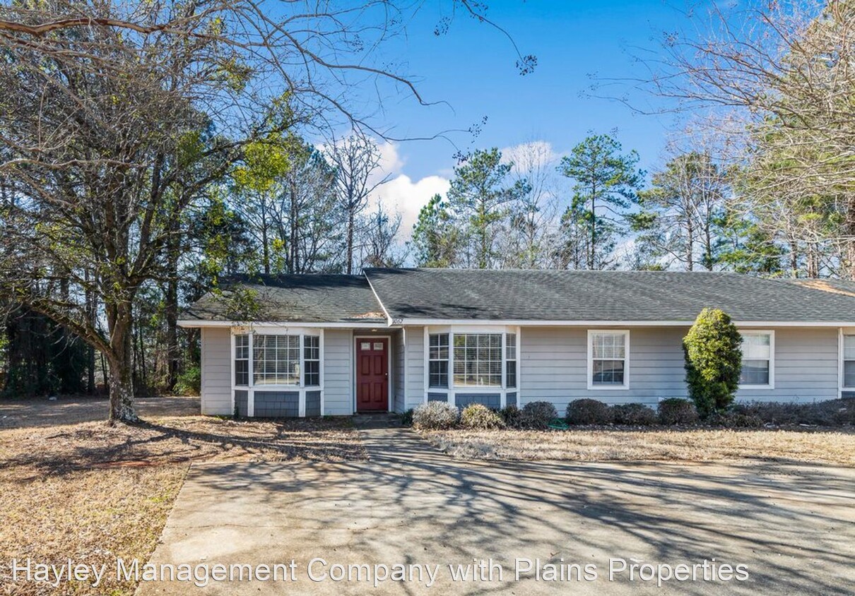 Primary Photo - 4 br, 4 bath House - 1062 Northpointe Cir.
