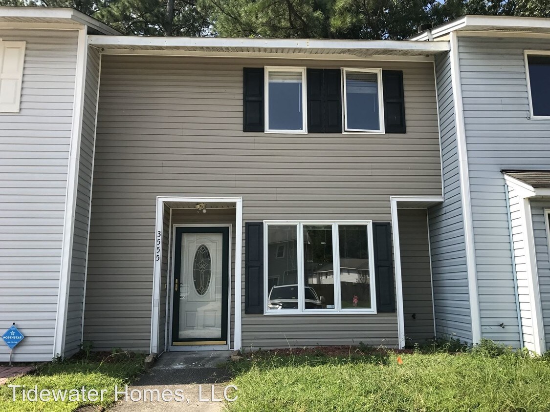 Primary Photo - 3555 Radford Cir