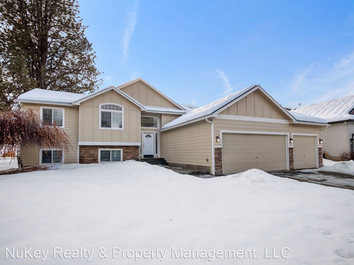 4 br, 2 bath House 716 E. Bonnie Lynn Ln House for Rent in Colbert