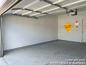 Building Photo - 1158 Gracie Wy