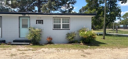 Building Photo - 1110 Charlie Dr