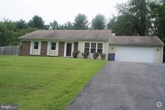 Building Photo - 3619 Morningview Ct