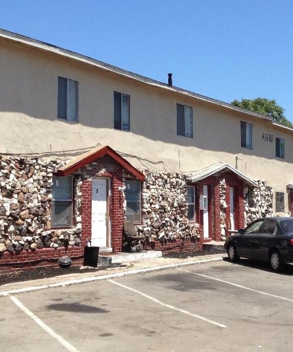 Foto del edificio - 1680 S Union St