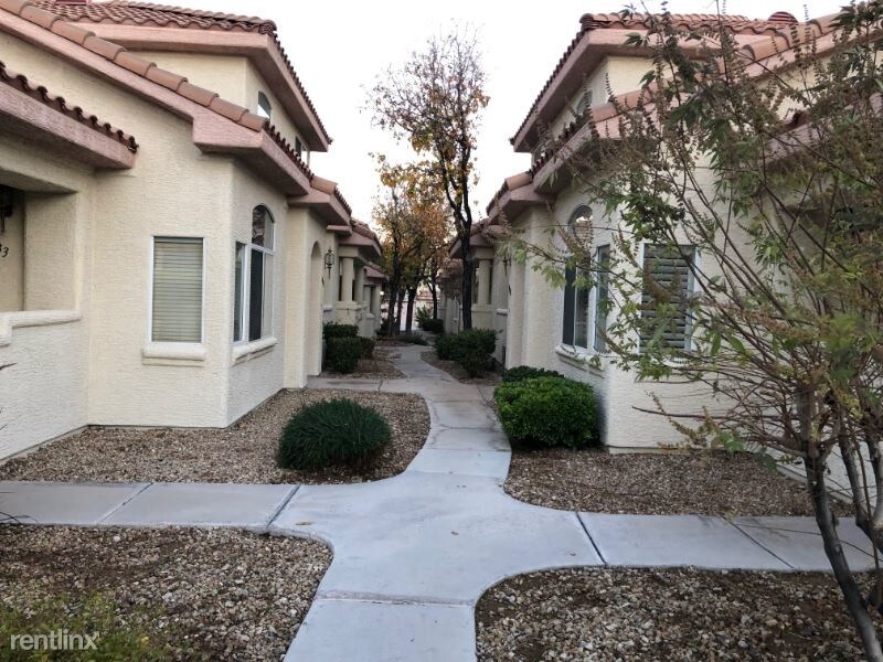 Primary Photo - 2 br, 2 bath Townhome - 8032 Desire Ave