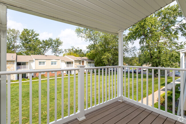 Balcony - Mill Grove Apartments