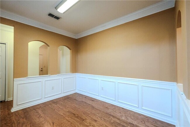 Foto del edificio - 4007 Westchester Ridge NE