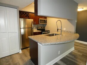 Building Photo - 5740 Rock Island Rd