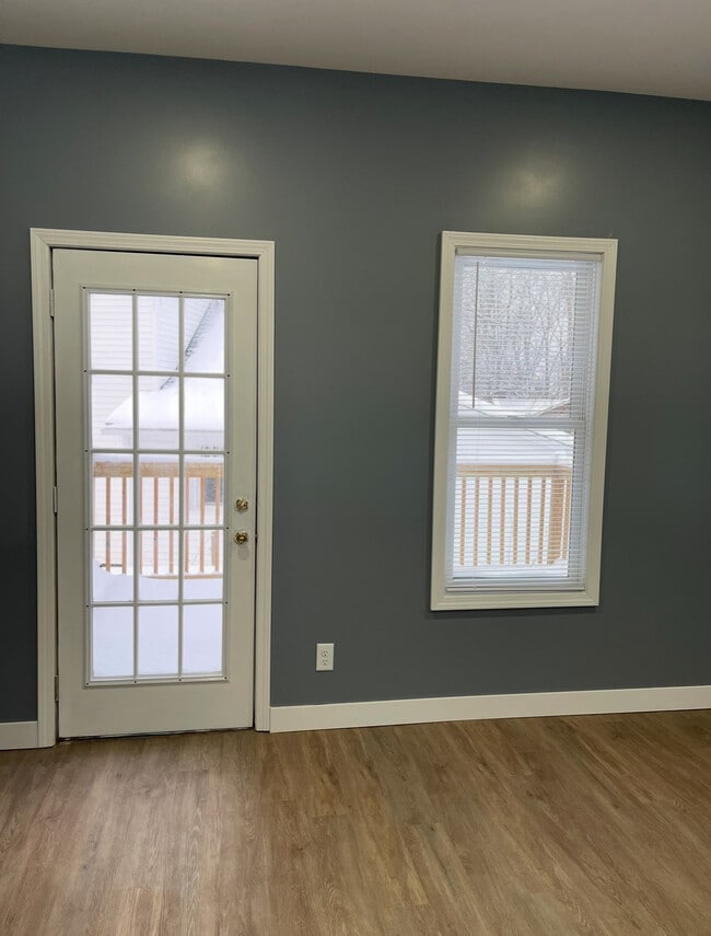 Building Photo - 1032 Denner St