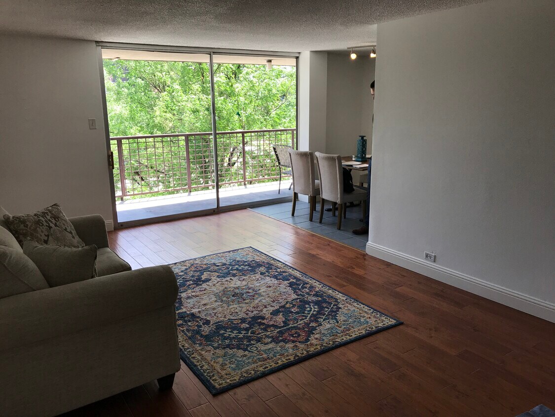 2225 Buchtel Blvd Unit 306, Denver, CO 80210 Condo for Rent in Denver