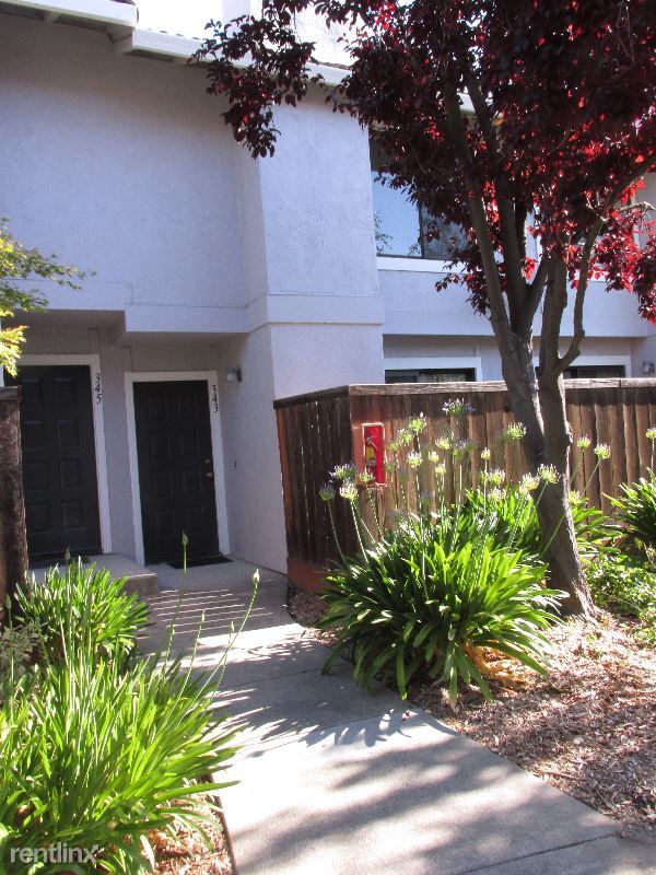 Primary Photo - 2 br, 2 bath Condo - 343 Pantano Cir