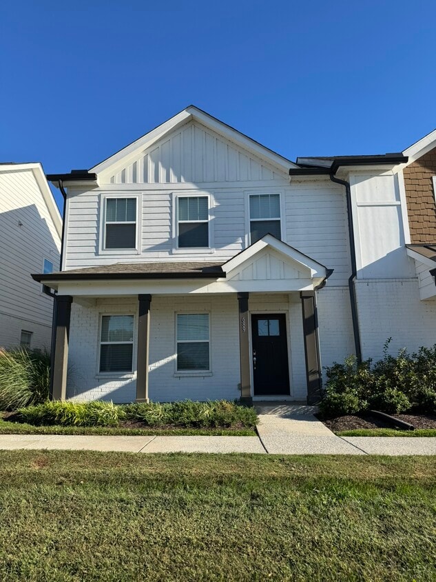 Photo - 689 Hickory Industrial Dr (Nashville, TN)