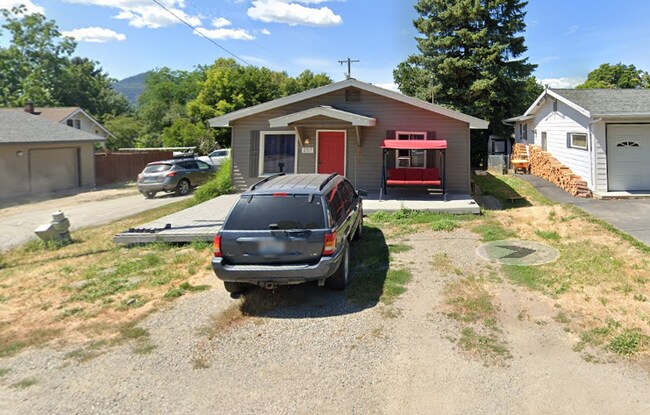 Foto del edificio - 257 N Cedar St