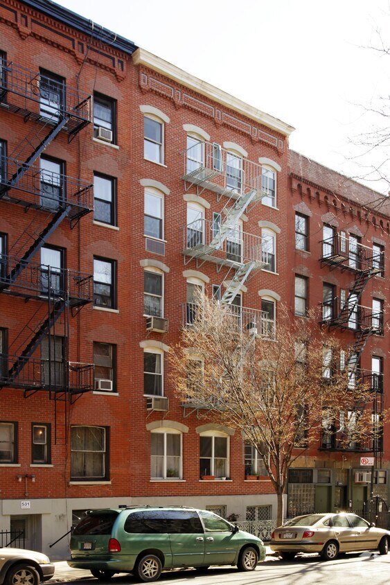 Foto del edificio - 533 E 6th St