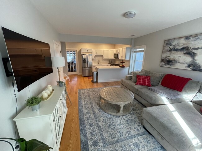 Owner Occupied - 301 Harbour Close