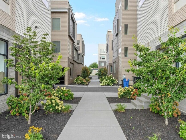 Foto del edificio - 2139 E Lehigh Ave